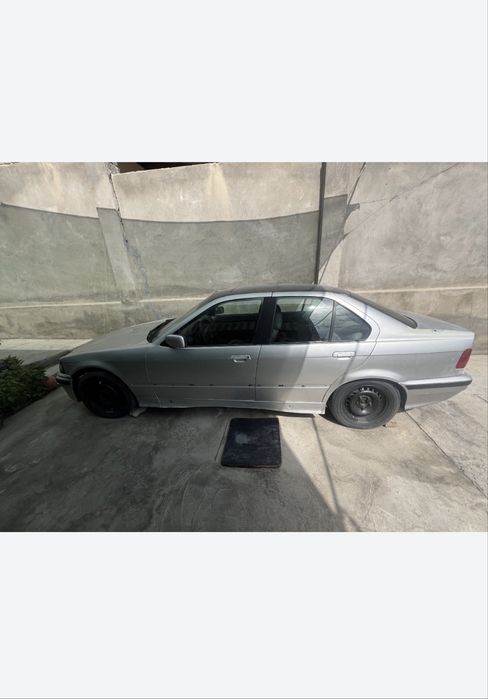 Продается BMW  e 36 м 40 матор не находу