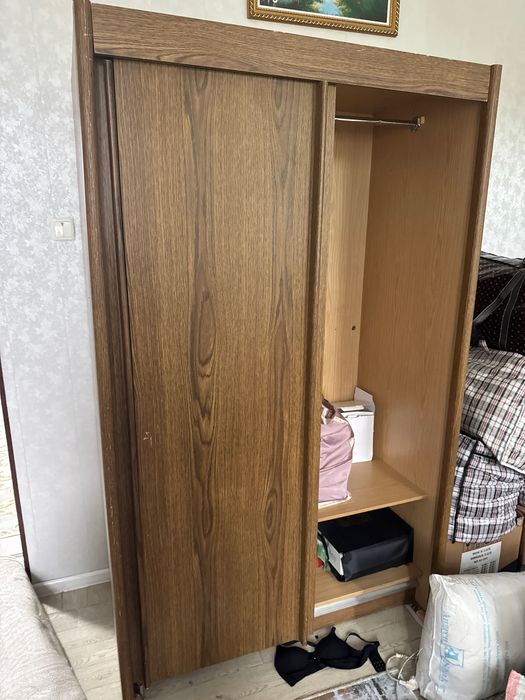 Продаю шкаф купе