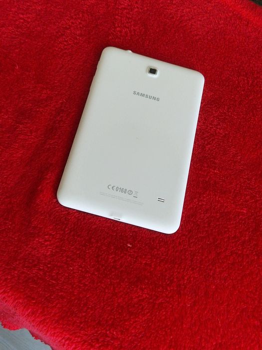 Tableta Samsung Galaxy Tab 4 . Android  5