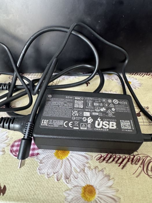 Încărcător Original HP 65W USB-C (Tip C) Laptop / Tabletă / Telefon