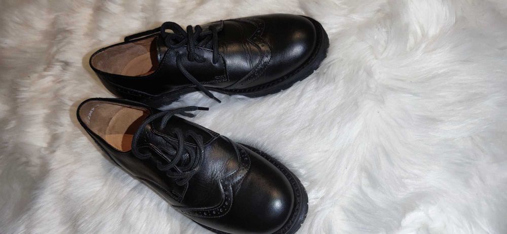 Детски обувки, много запазени, изцяло естествена кожа