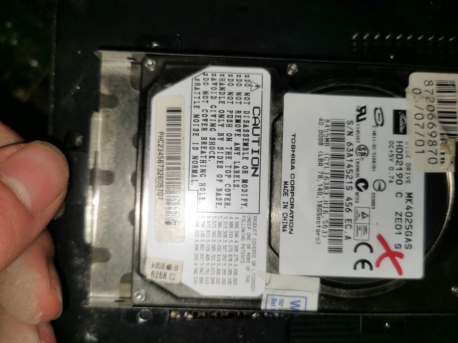 Leptop pentru piese 15 lei/buc