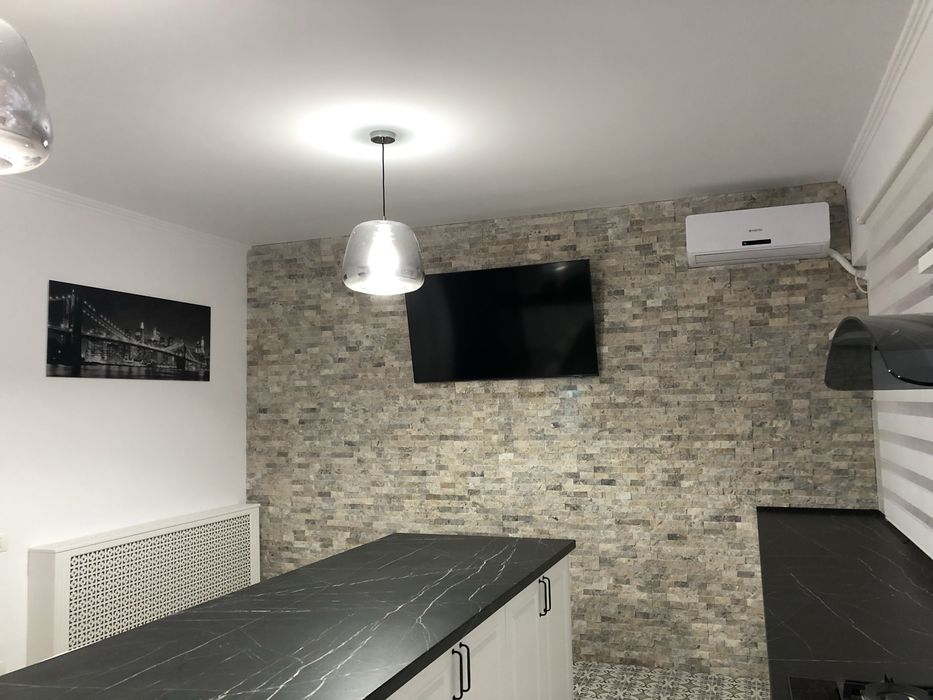 Apartament 4 camere - de Inchiriat !