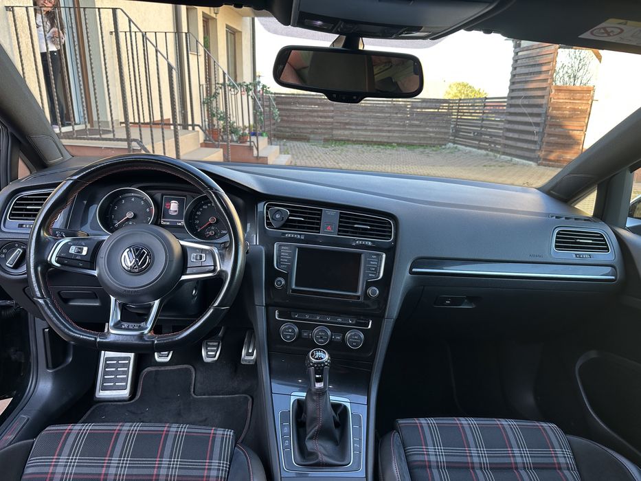 Golf 7 GTI 320 cai / Accept variante mai ieftine tot benzina