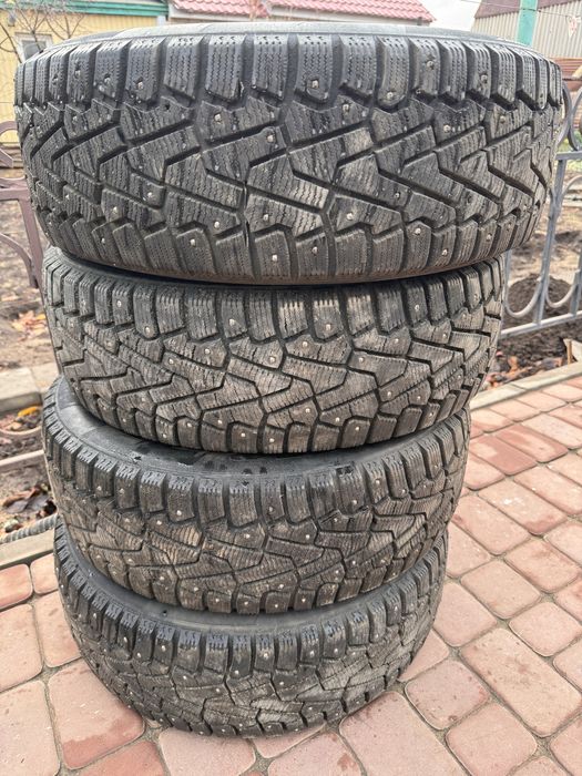 Продам Шины r16 зимние