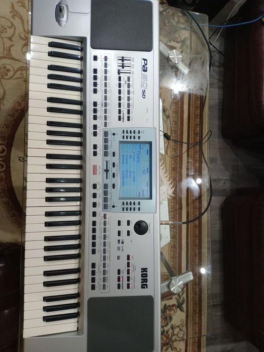 Продавам KORG PA50SD