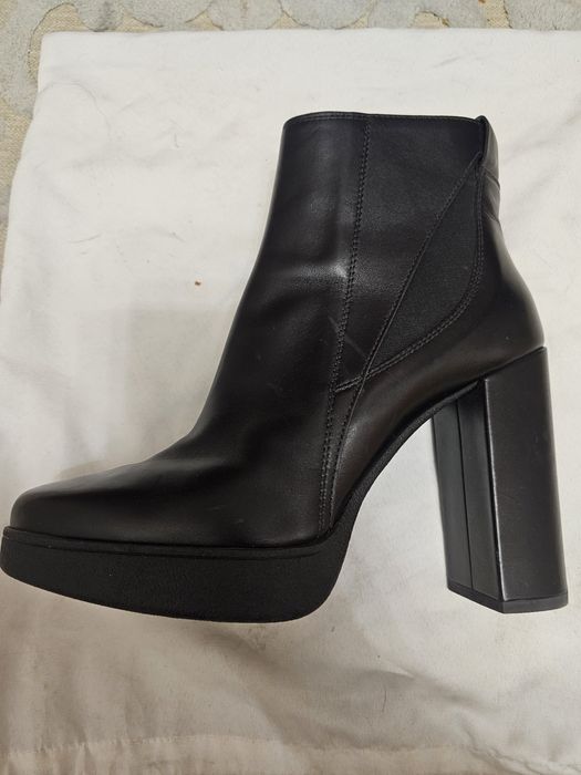 Ботильоны с закругленным носком