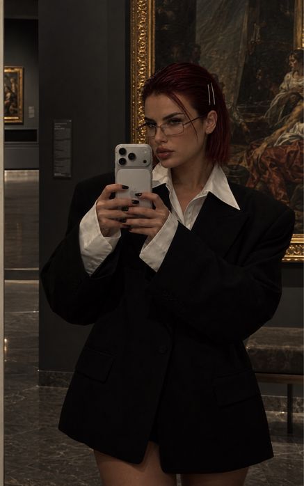 iPhone 17 pro MAX 256гб белый