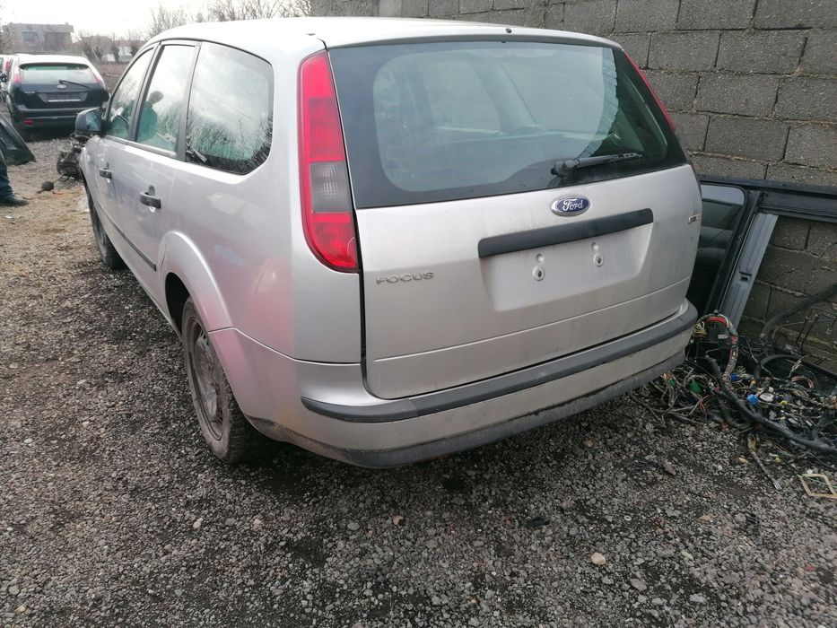 Bara spate usa capota haion geam Ford Focus 2,