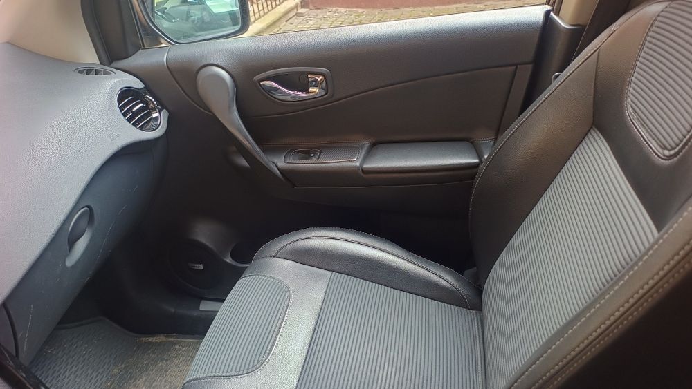 Vând Renault Koleos, Bose, 2012, diesel, înmatriculată