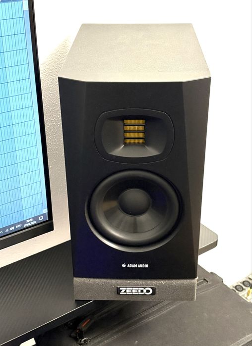 Adam audio t5v + pad-uri