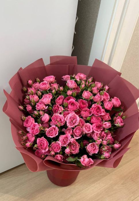 Срочно продам КУСТОВЫЕ РОЗЫ