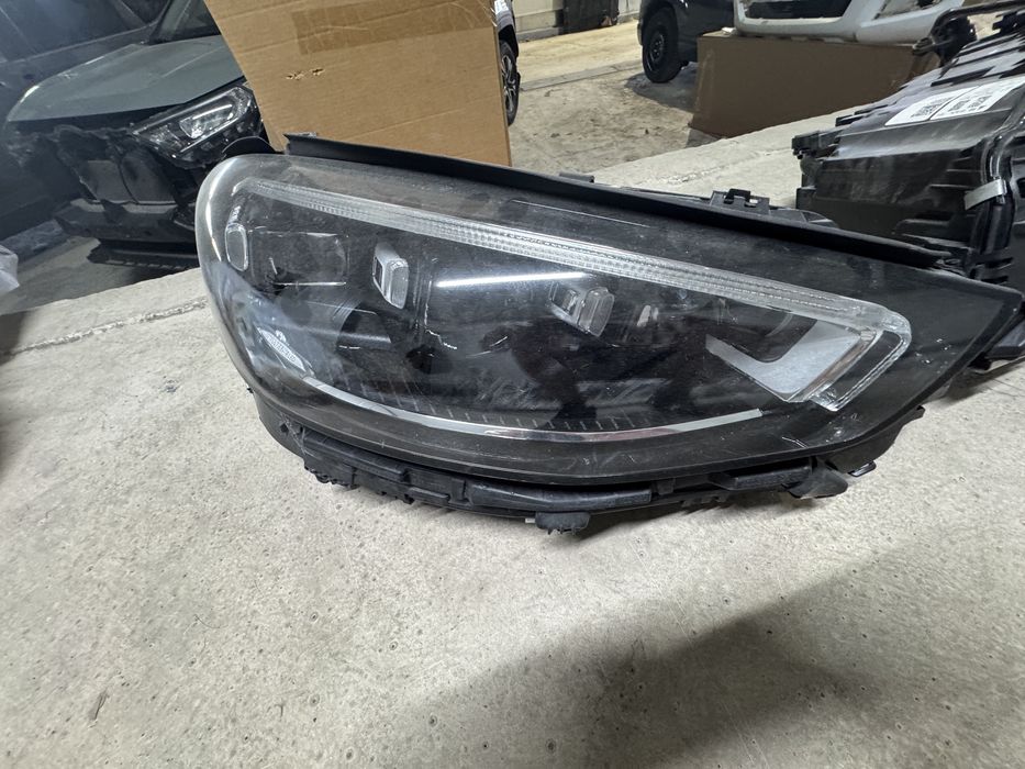 Оригинални фарове Mercedes S class W223