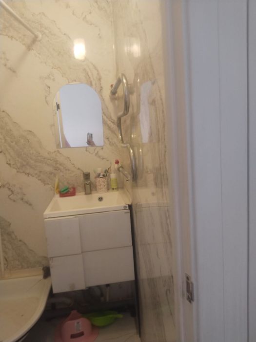 Продам квартиру старый часть қутты уй