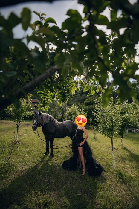 Официална ефирна рокля