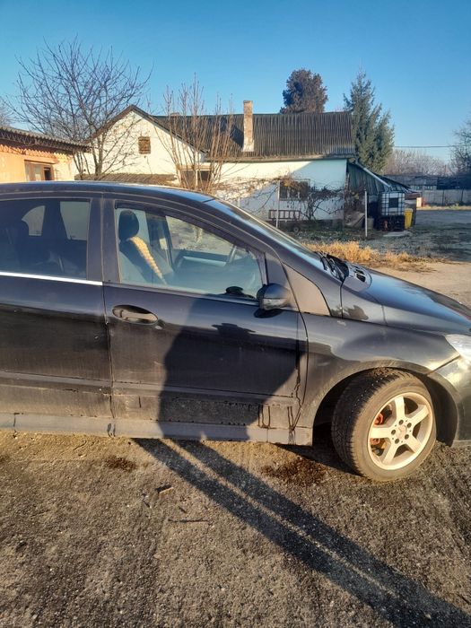 Vând Mercedes b 180 an 2006