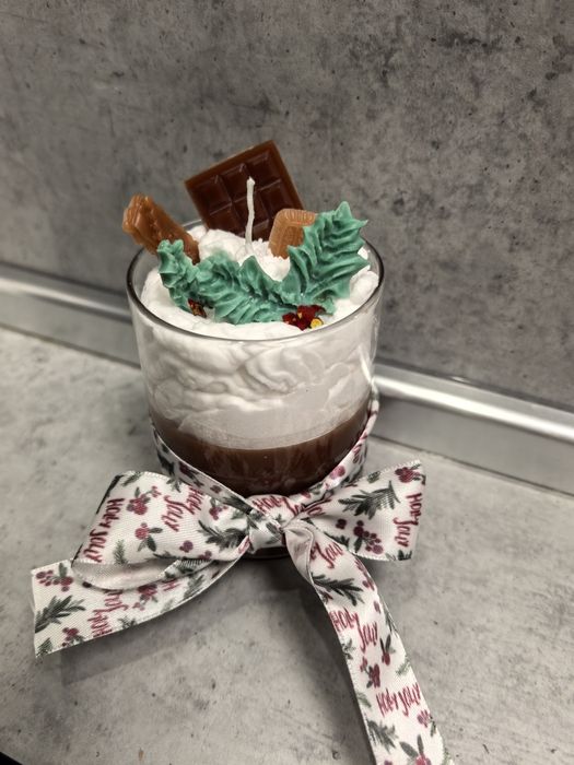 Ароматни ръчно изработени свещи