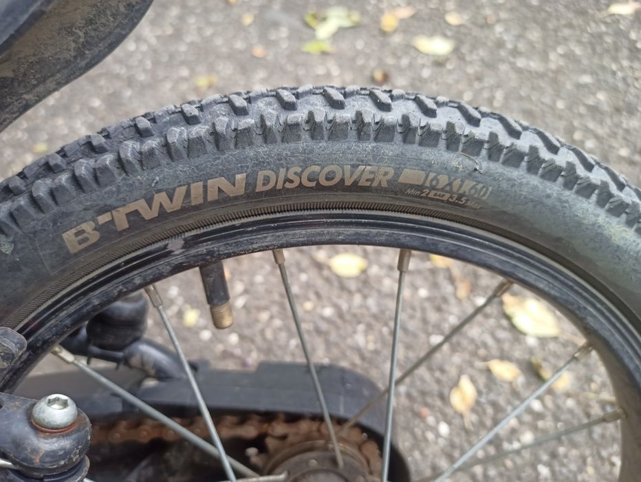 Bicicleta btwin aluminiu  16inch 4-7 ani