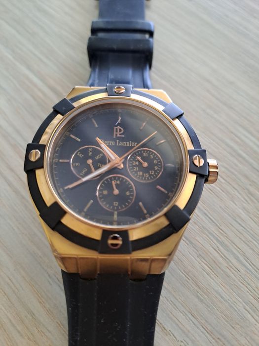Марков часовник Pierre Lannier