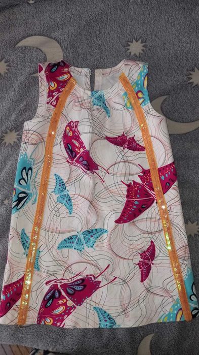 Продам детскую одежду для девочки