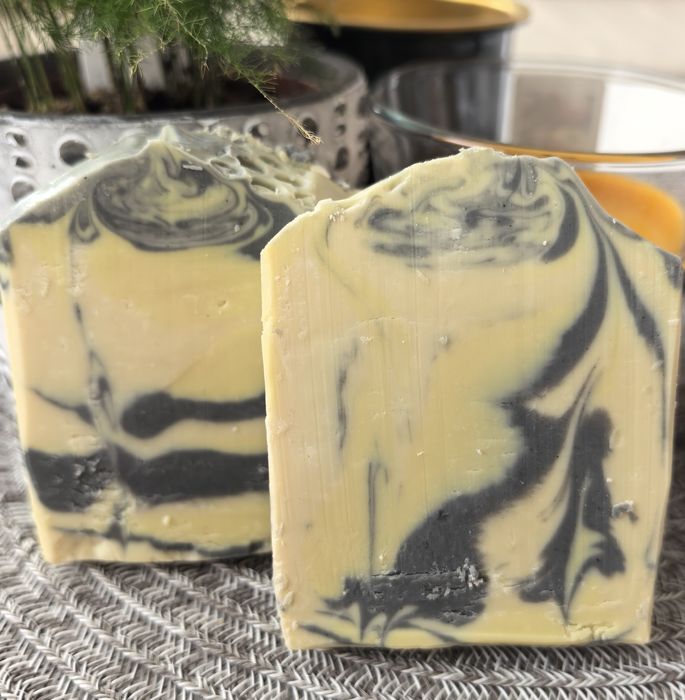 Ръчно сапунче, като онова на баба, но подобрено - домашен сапун