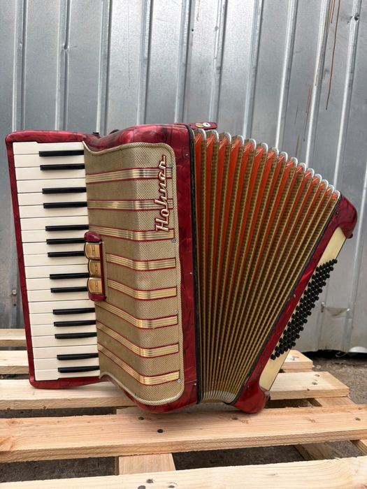 Acordeon Hohner Concerto 2 cu 72 de basi
