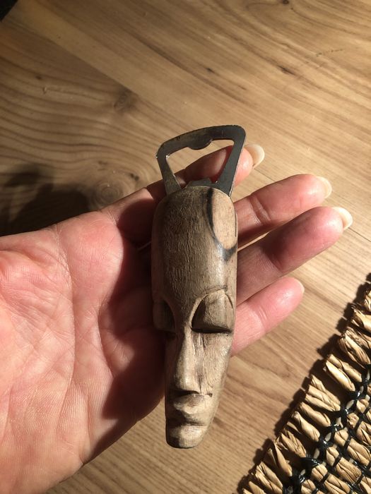 Tirbuson deschizator bere, spargator nuci