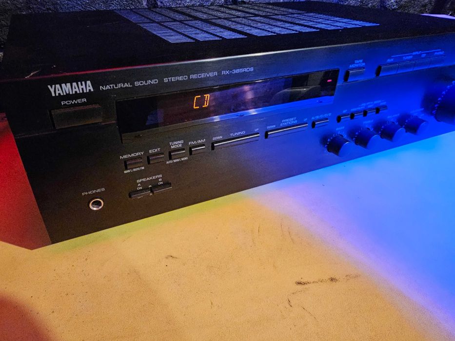 Yamaha RX-385 RDS reciver statie amplificator