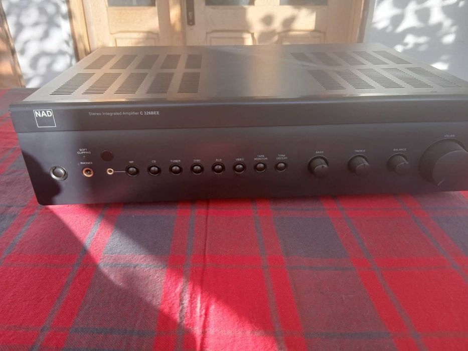 Amplificator - preamplificator NAD C326BEE
