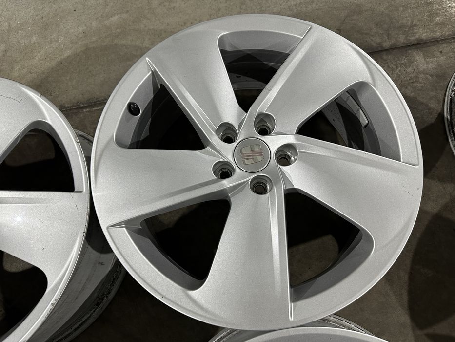 4бр. ОТЛИЧНИ 17” ОРИГИНАЛНИ Джанти 5х100 за -SEAT/AUDI/VW/SKODA/VAG- 7Jx17H2, ET46