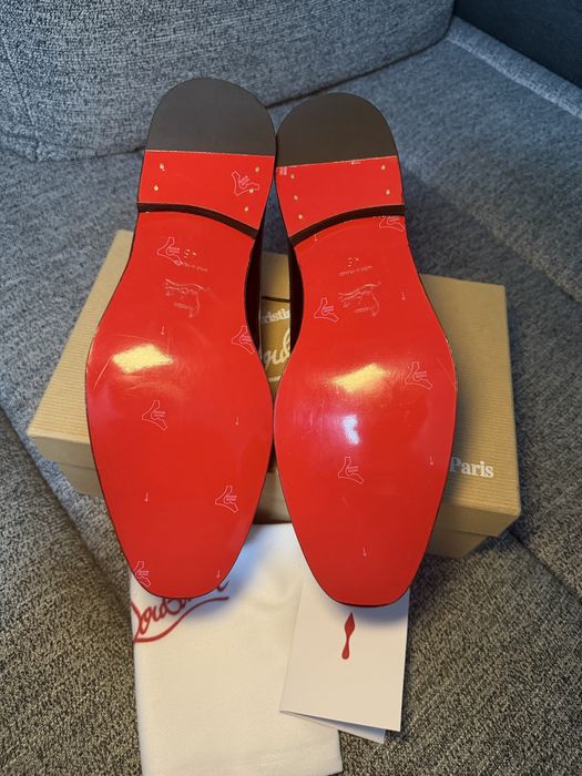 Pantofi eleganti barbati din piele naturala lacuita Christian Louboutin