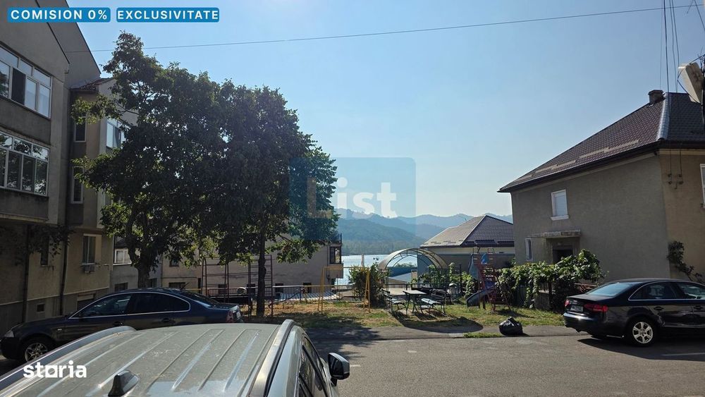 Casă Central Orsova, cu vedere la Dunăre