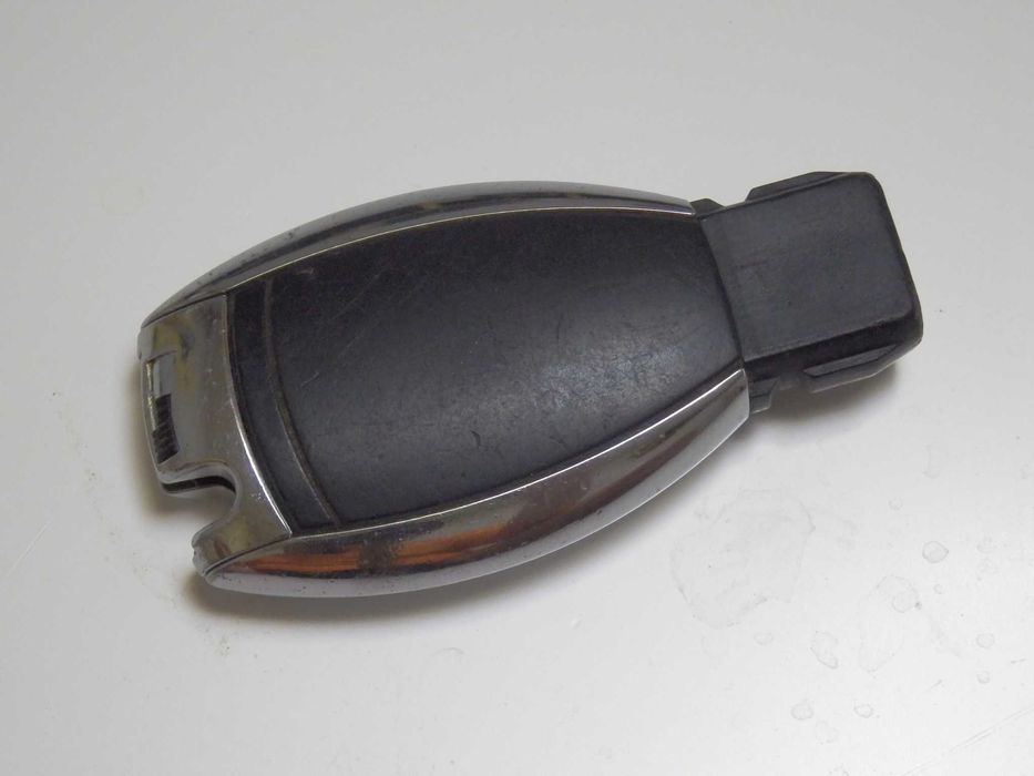 Ключ за  Mercedes-Benz