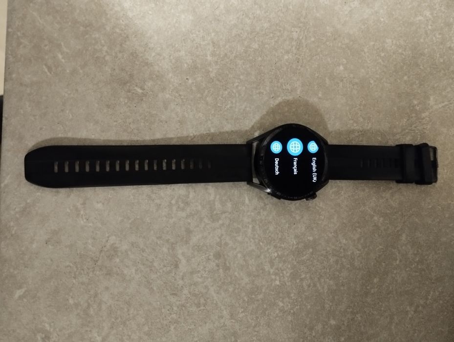 Часовник Huawei GT