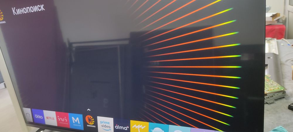 Продам телевизор LG47LB673V smart