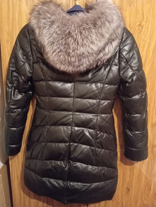 Зимняя женская куртка