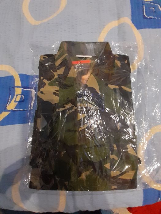Cămașă militară.