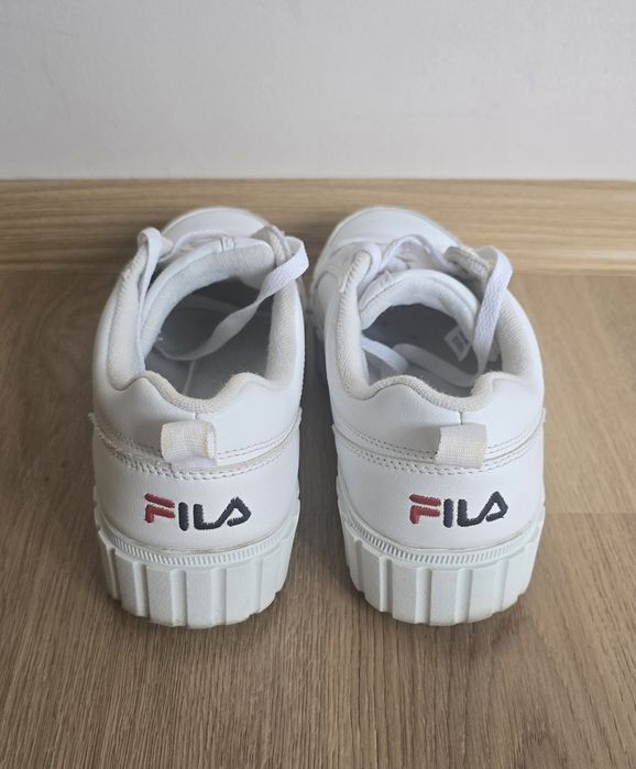 Дамски маратонки "Fila"