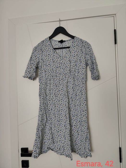 Дрехи за бременни на различни марки