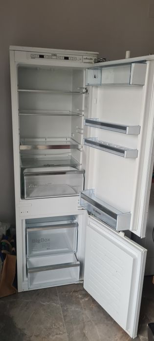 Frigider Bosch incorporat