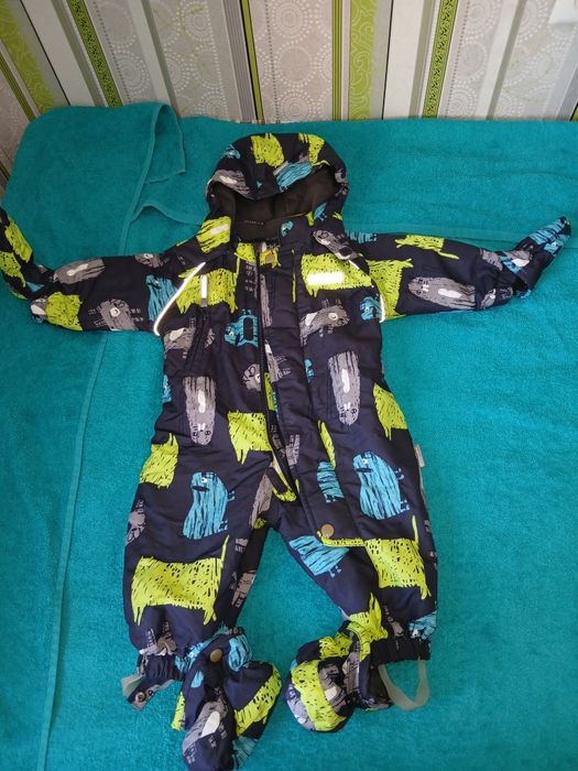 Продам детский комбинезон