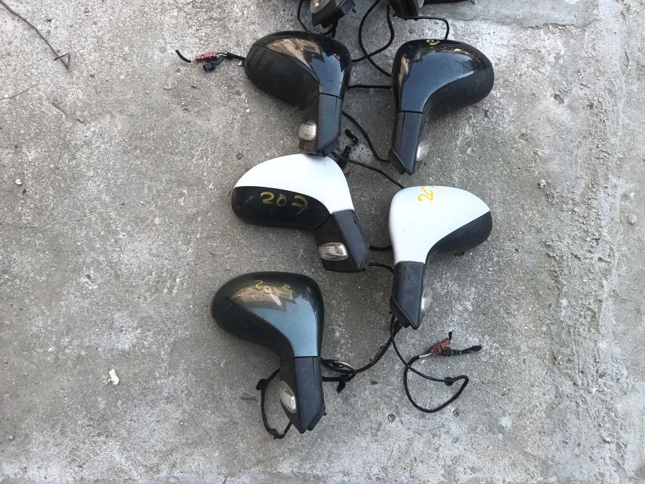 ляво и дясно огледало за пежо 207 PEUGEOT 207