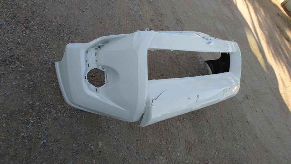 Бампер Toyota 4Runner