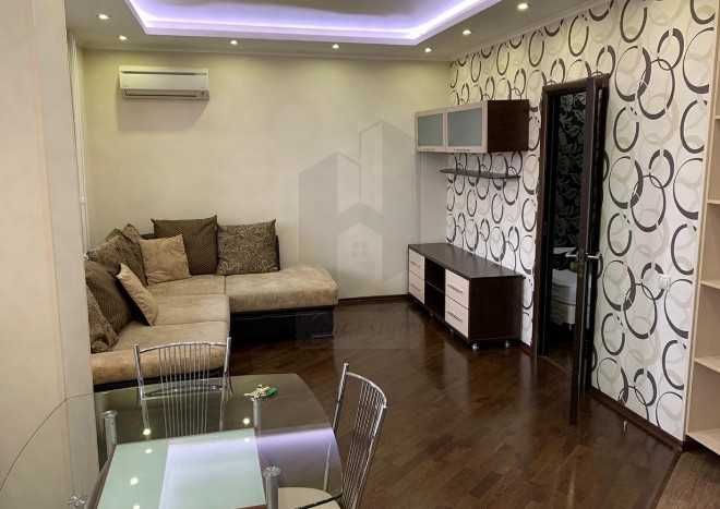 Дава се под наем Двустаен апартамент в Пловдив, Изгрев - 65 кв.м за 331.5 € - Снимка #1