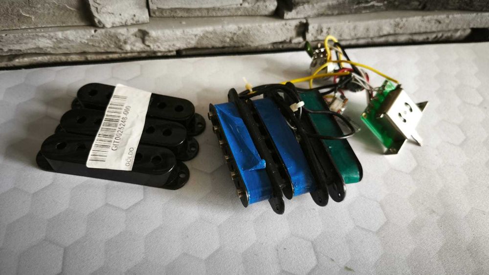 Set doze Shadow EMG Ibanez