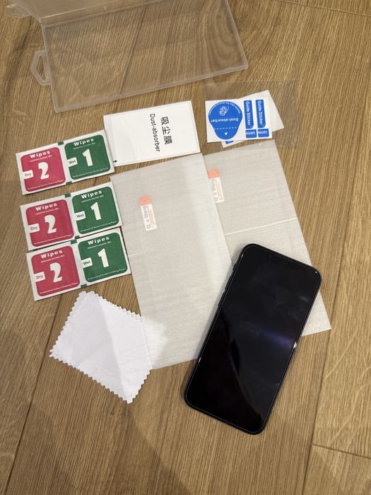 Протектори за iPhone 13 mini-пакет от 2 + екстри