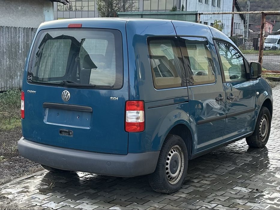 Vand Volkswagen Caddy 2.0SDI 2004 5 locuri