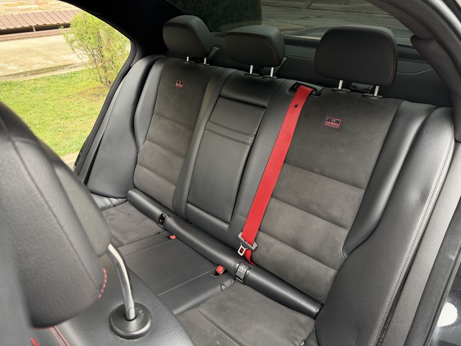 Mercedes W204 BRABUS Body Kit Состаяние Зор Пробег 198000Км