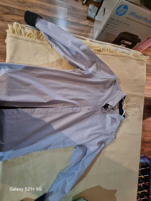 Camasa H&M Alba .