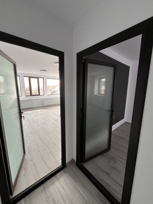 Ofer Clădire Spre Vânzare sau Închiriere, în Suceava-Burdujeni